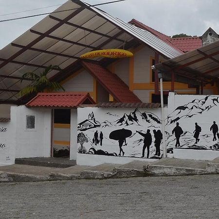 Hostal La Casa De Rodrigo Baeza Δωμάτιο φωτογραφία